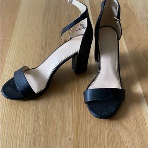 Open toe dress shoes